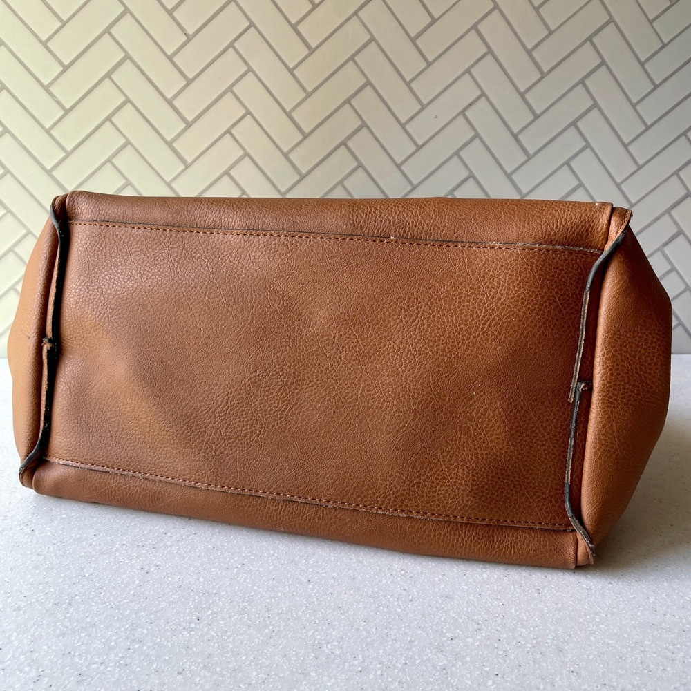 Large Cognac Brown Pebbled Faux Leather Hobo Shoulder Bag Tote with Gold Accents - Picture 6 of 11